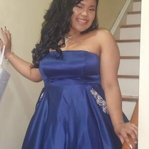Elegant Blue Strapless Prom Dress